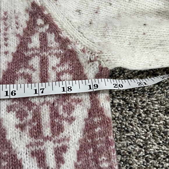 Croft & Barrow Sweater Cozy Sweater - Picture 4 of 7